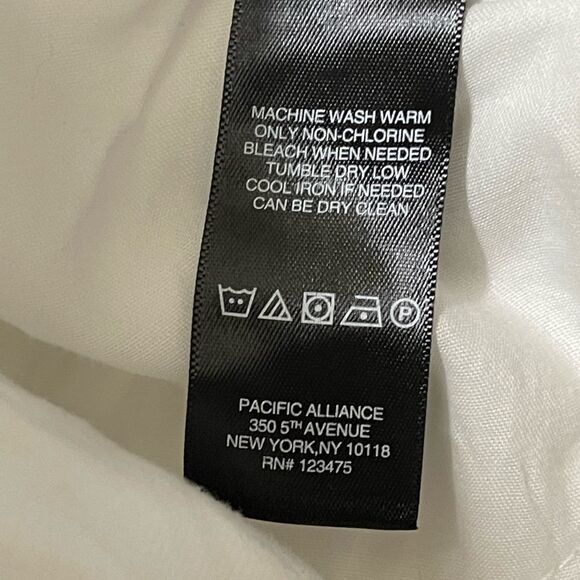 Kenneth Cole Women’s jeans - Picture 7 of 7